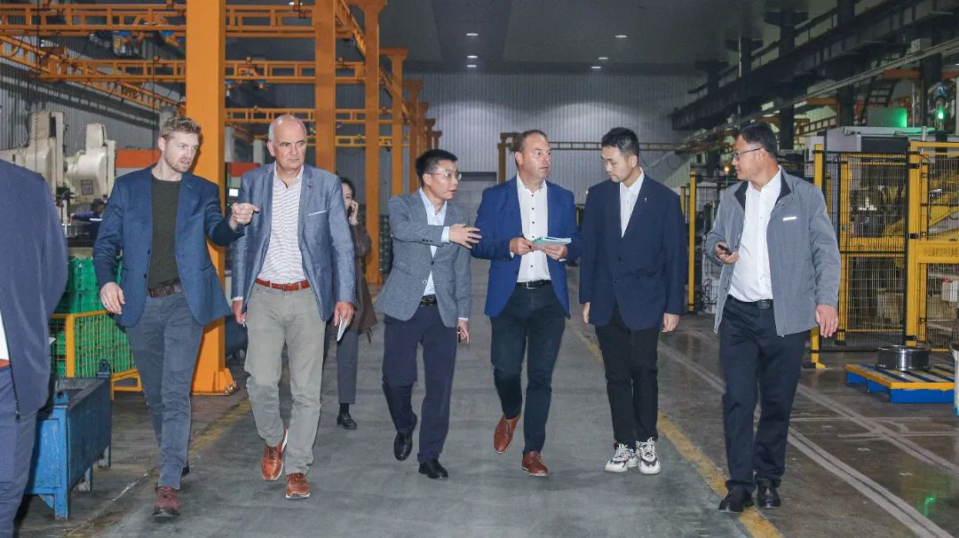 多国客商组团莅临蒲瑞调研考察