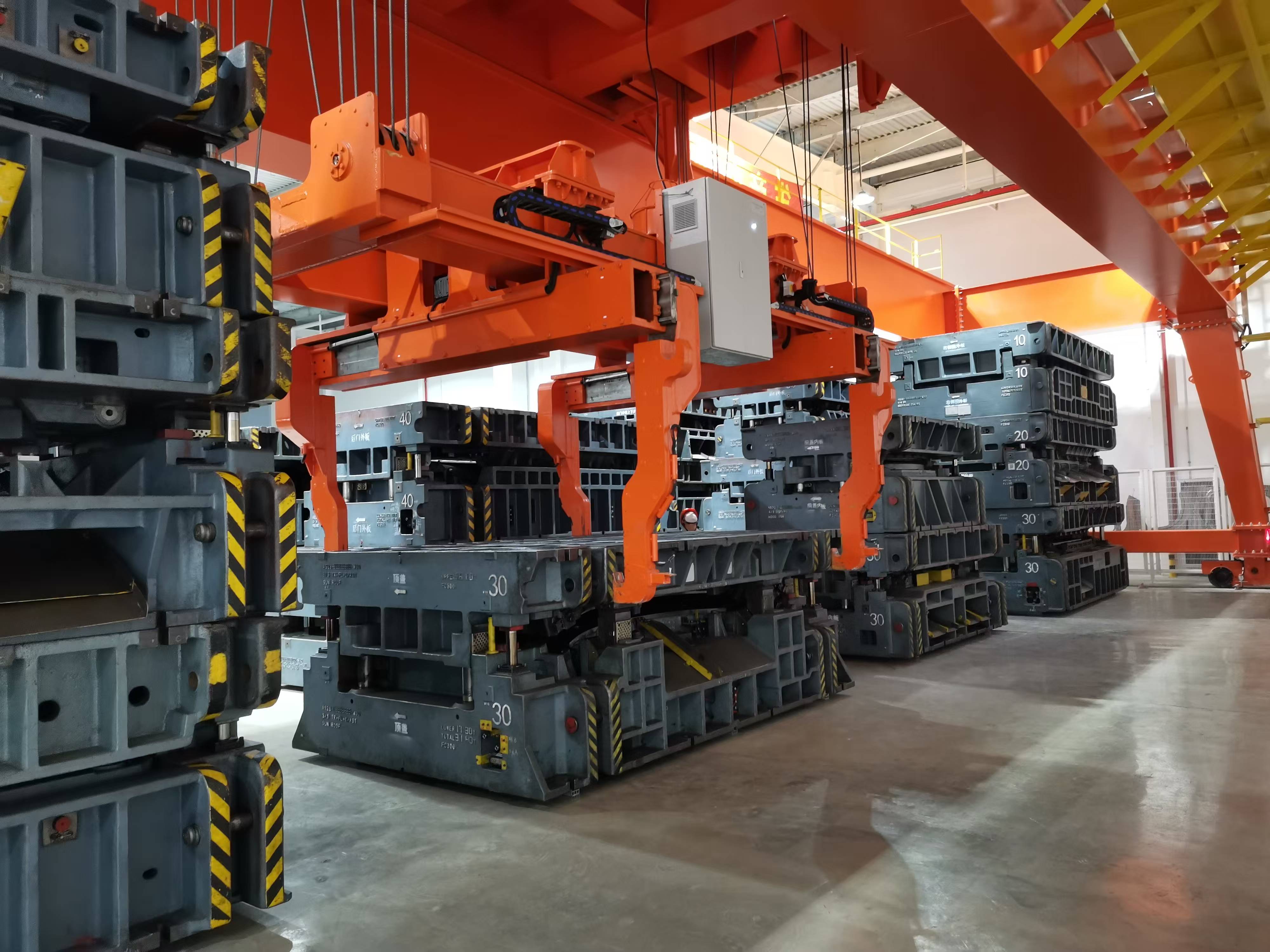 汽车模具吊具-上汽